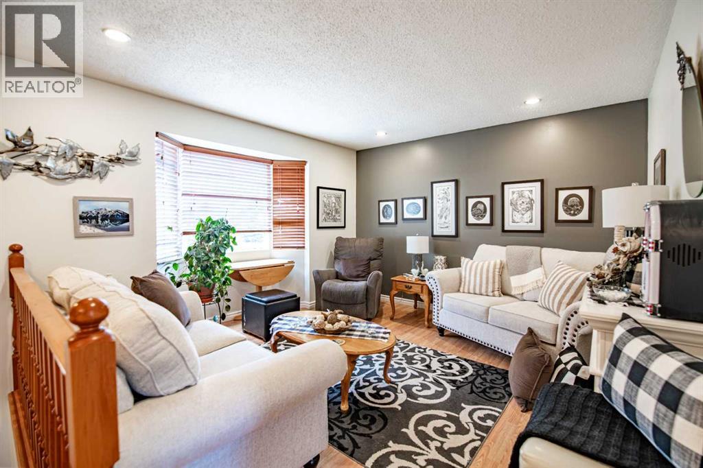 5116 54 Avenue, Eckville, Alberta  T0M 0X0 - Photo 13 - A2304745