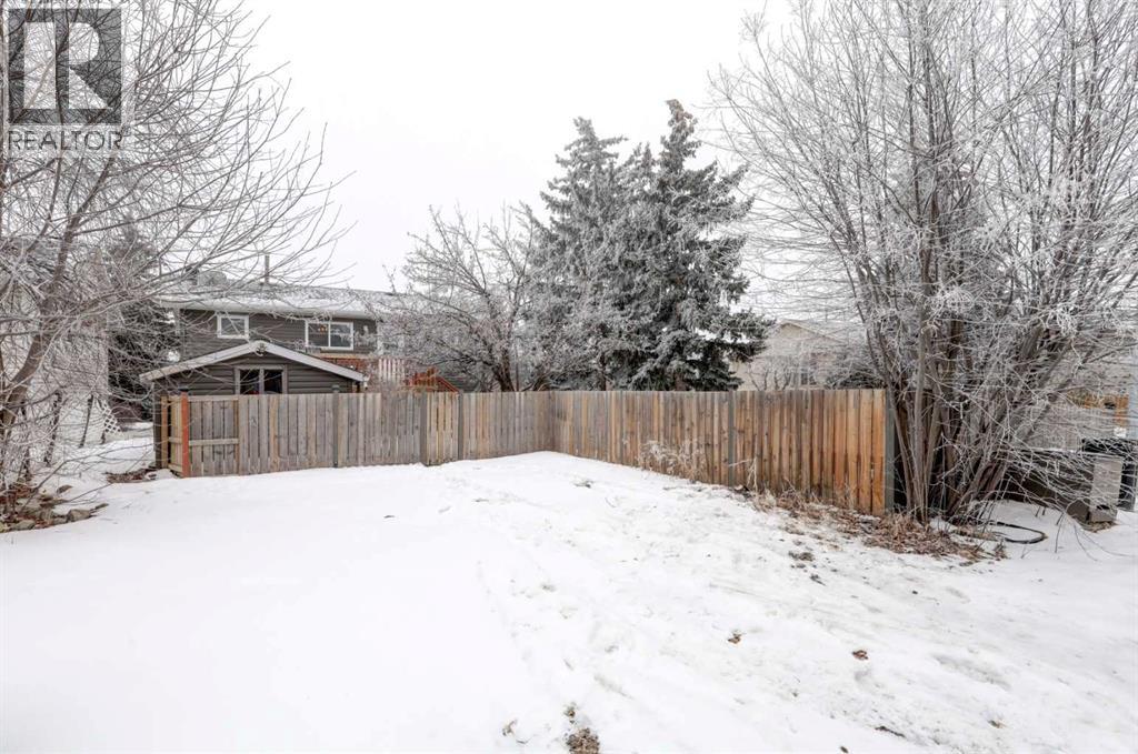 1816 Meadowbrook Drive SE, Airdrie, Alberta  T4A 1V4 - Photo 28 - A2290825