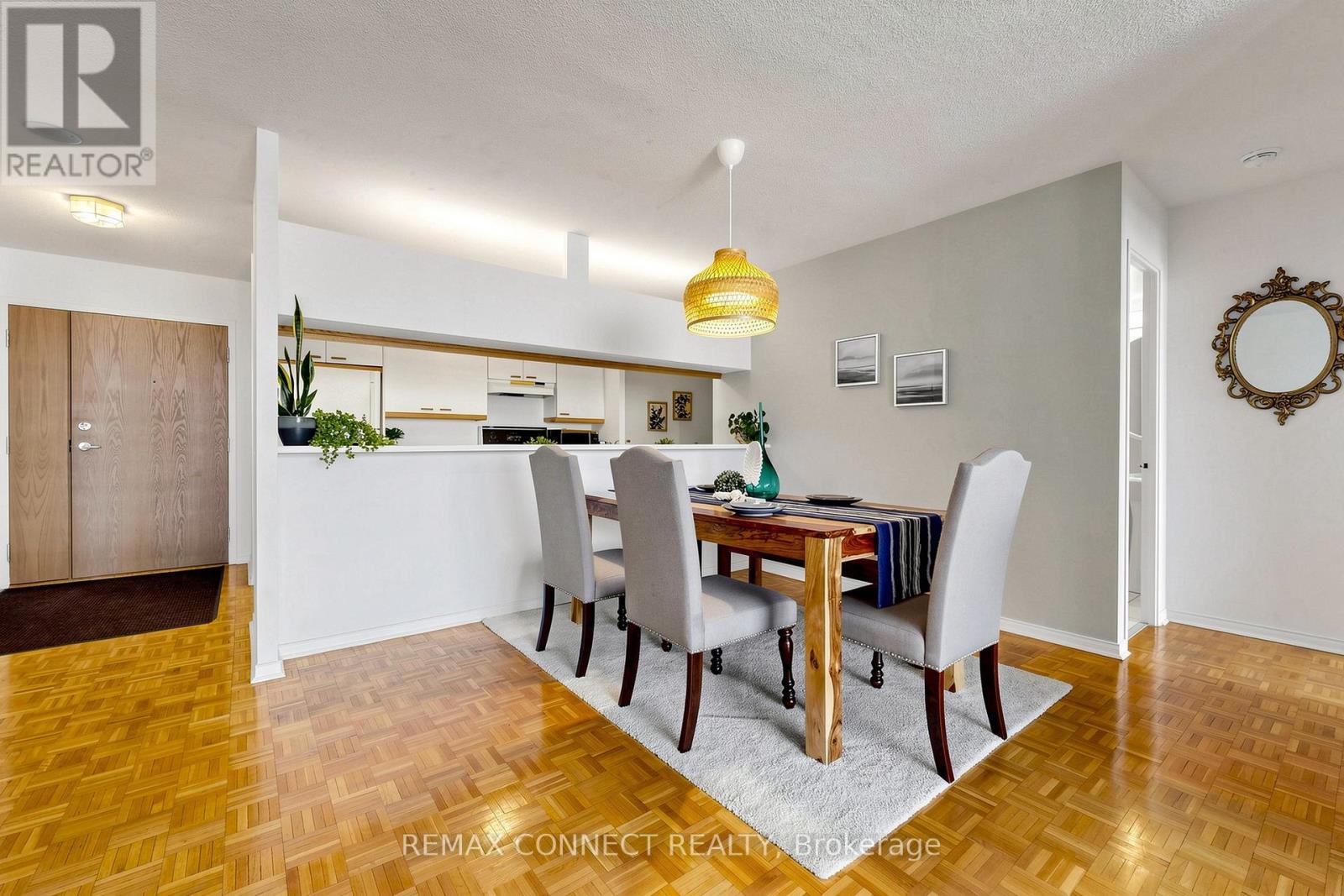 2106 - 100 Upper Madison Avenue, Toronto, Ontario  M2N 6M4 - Photo 11 - C13046070