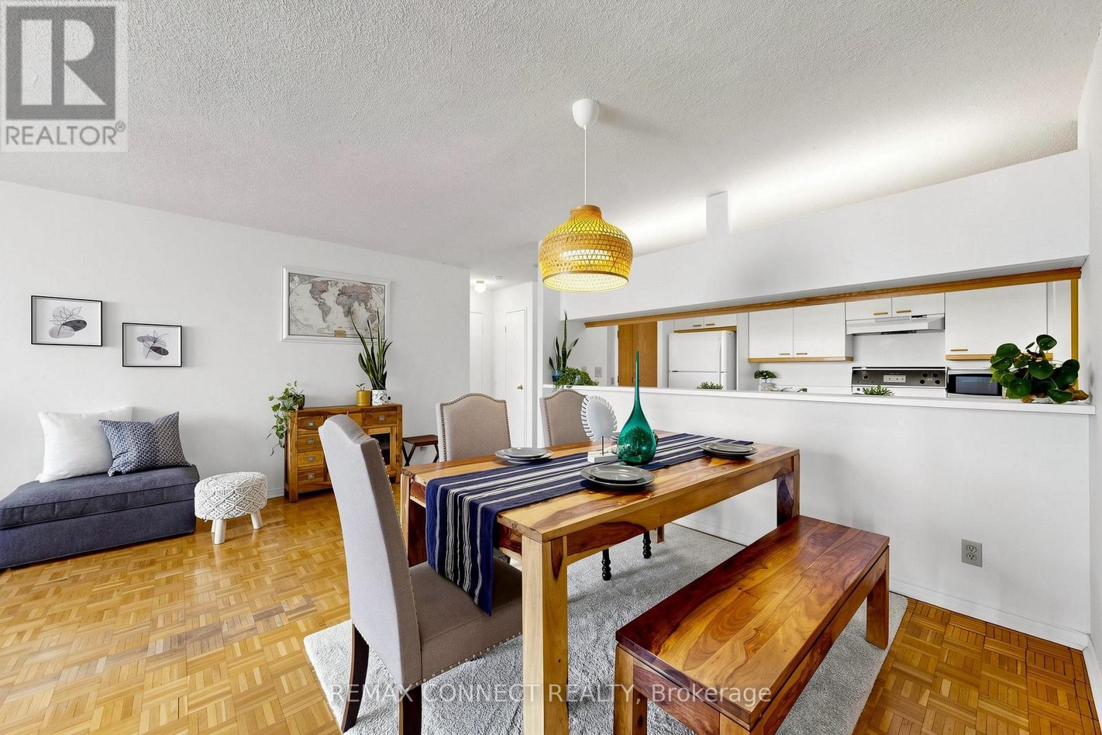 2106 - 100 Upper Madison Avenue, Toronto, Ontario  M2N 6M4 - Photo 13 - C13046070