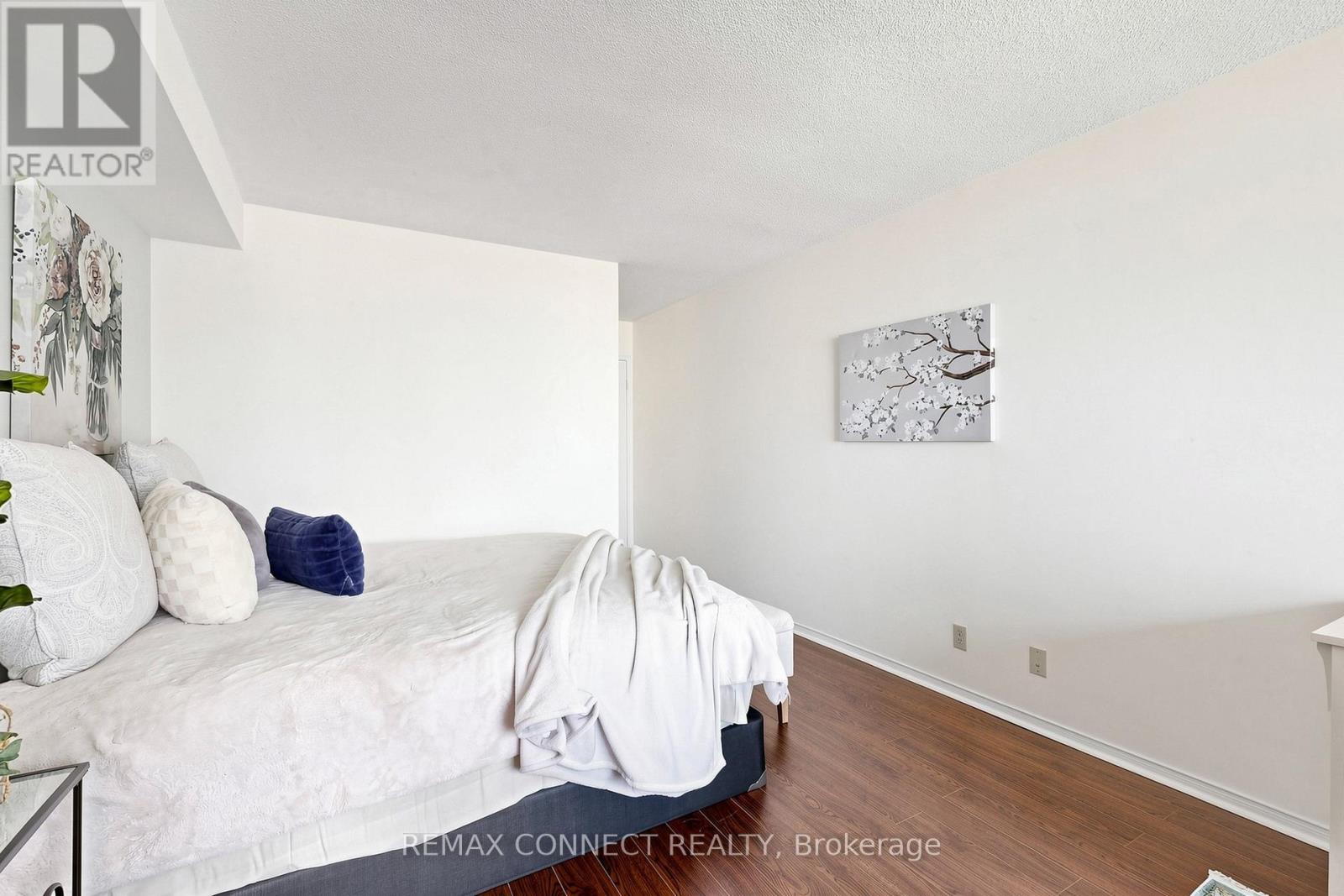 2106 - 100 Upper Madison Avenue, Toronto, Ontario  M2N 6M4 - Photo 21 - C13046070