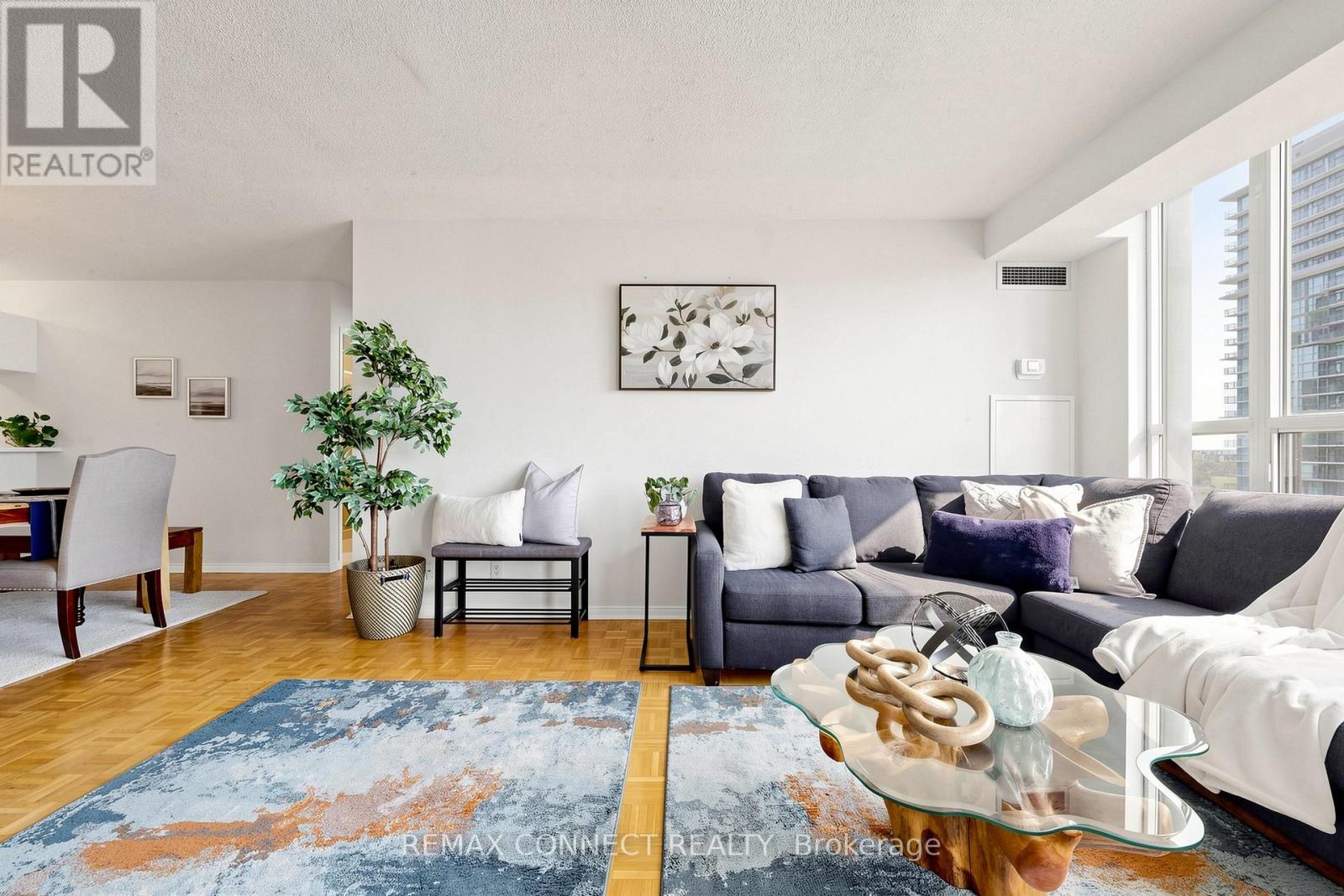 2106 - 100 Upper Madison Avenue, Toronto, Ontario  M2N 6M4 - Photo 8 - C13046070