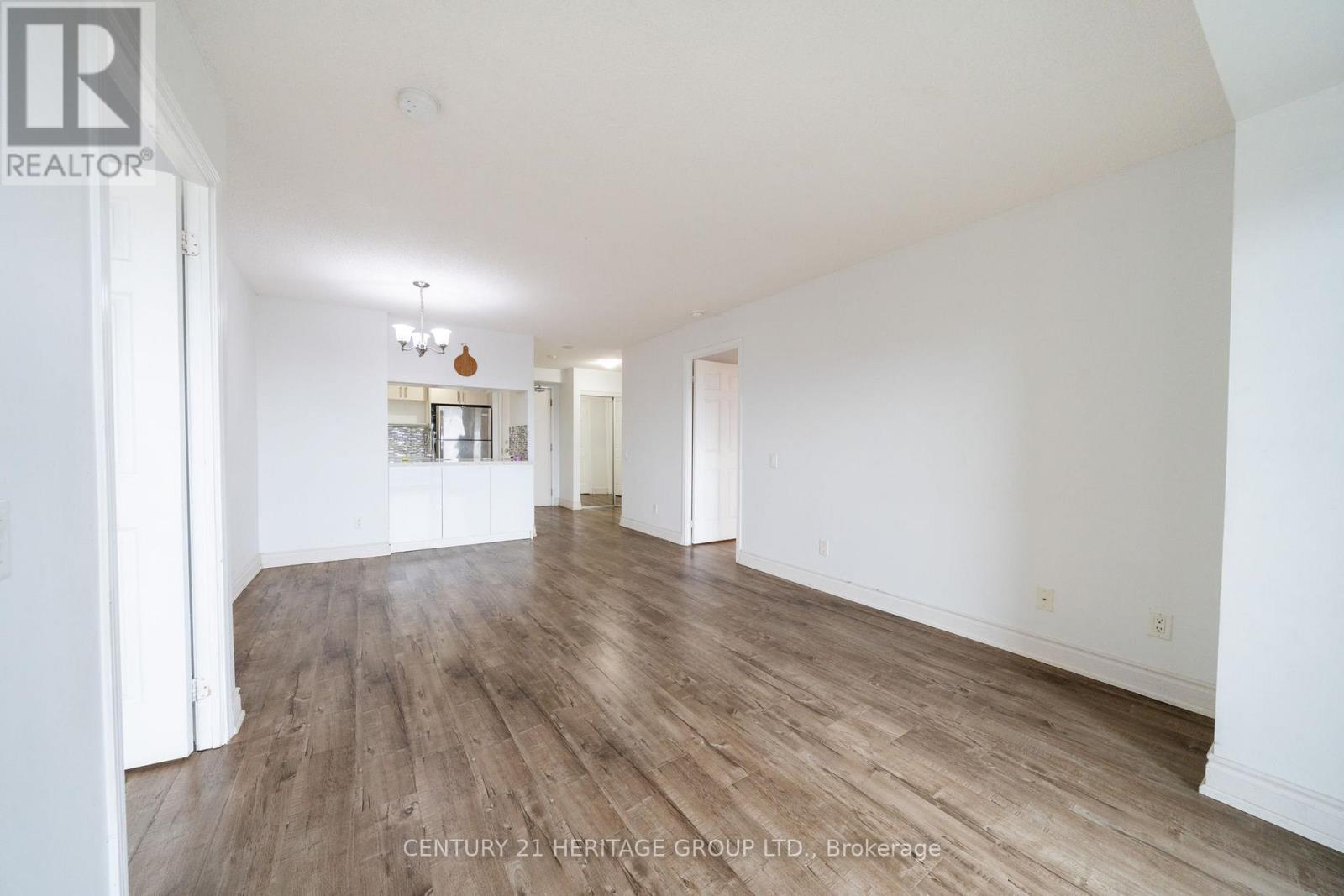 415 - 8 Mondeo Drive, Toronto, Ontario  M1P 5C7 - Photo 14 - E13046044