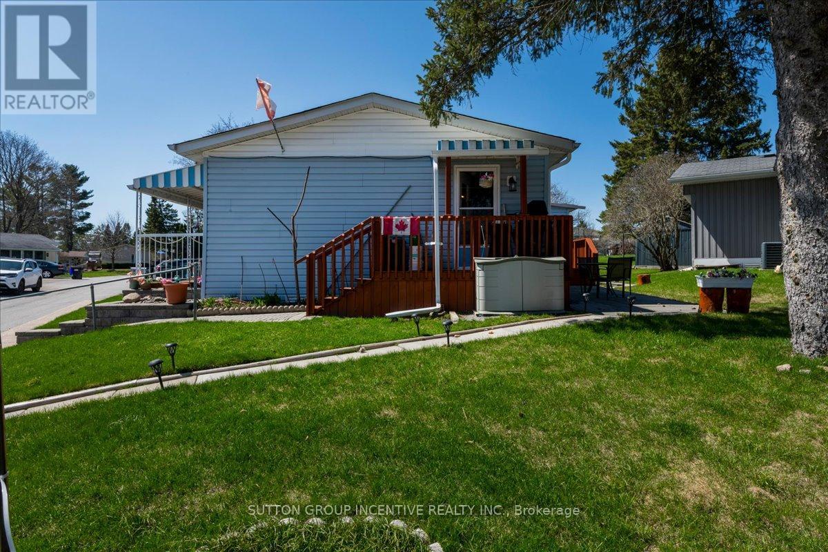 2 Mimosa Crescent, Innisfil, Ontario  L9S 1P7 - Photo 19 - N13046048