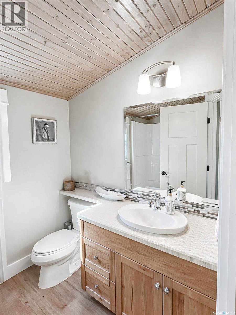 6 Elkridge Drive, Elk Ridge, Saskatchewan  S0J 2Y0 - Photo 11 - SK033905