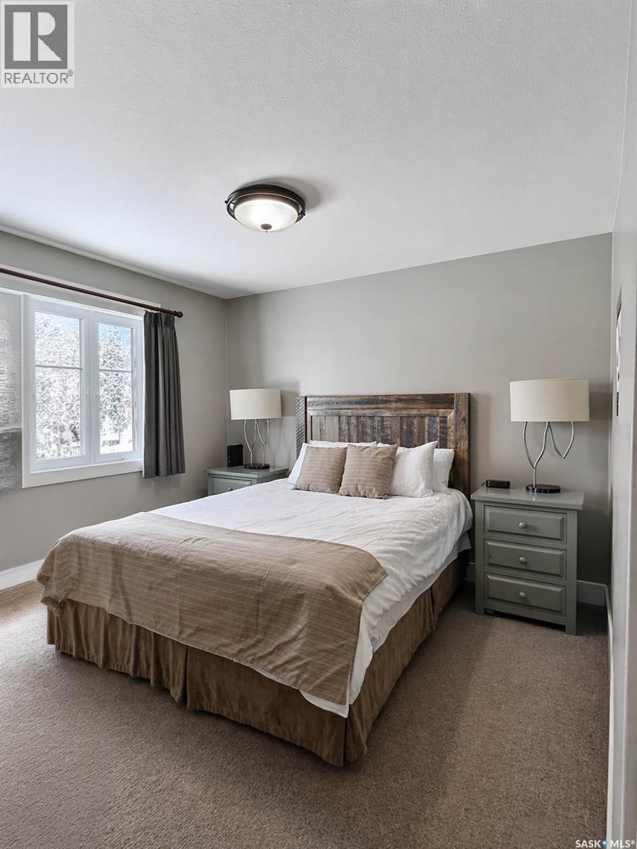 6 Elkridge Drive, Elk Ridge, Saskatchewan  S0J 2Y0 - Photo 13 - SK033905