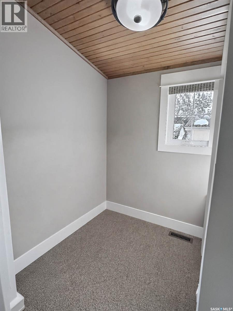 6 Elkridge Drive, Elk Ridge, Saskatchewan  S0J 2Y0 - Photo 16 - SK033905