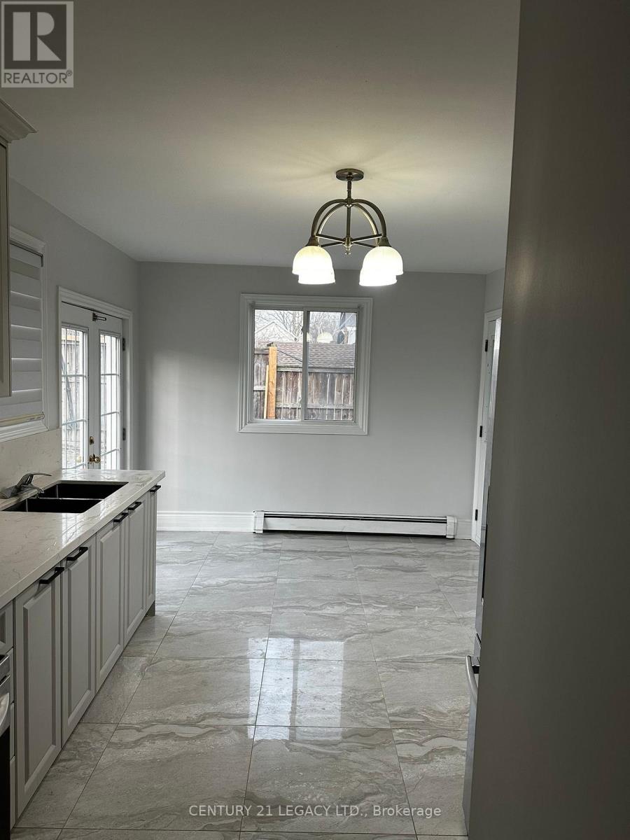 6251 Ker Street E, Niagara Falls, Ontario  L2G 1X7 - Photo 6 - X13046052