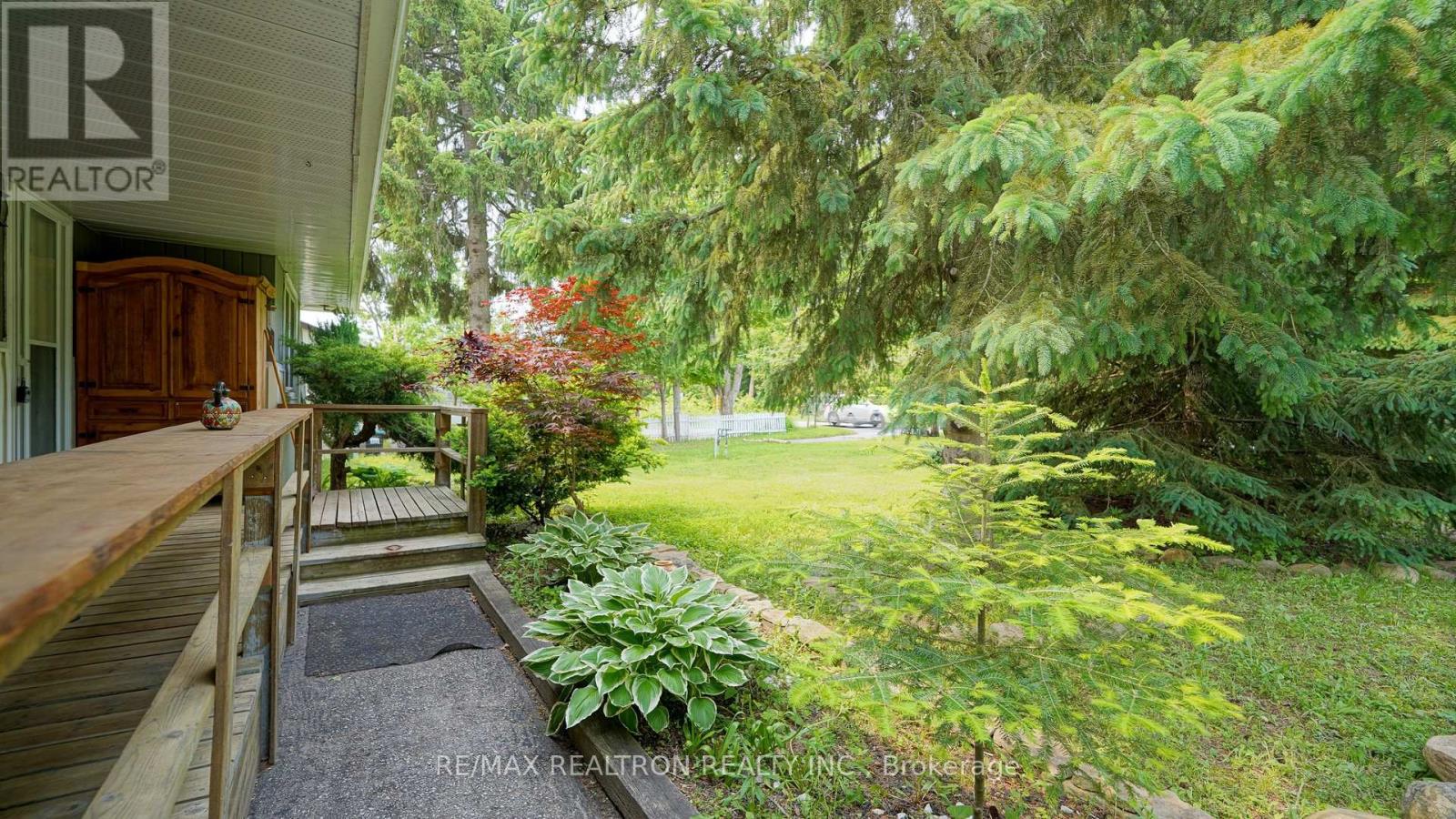 2807 25th Side Road, Innisfil, Ontario  L9S 3T2 - Photo 2 - N13015066
