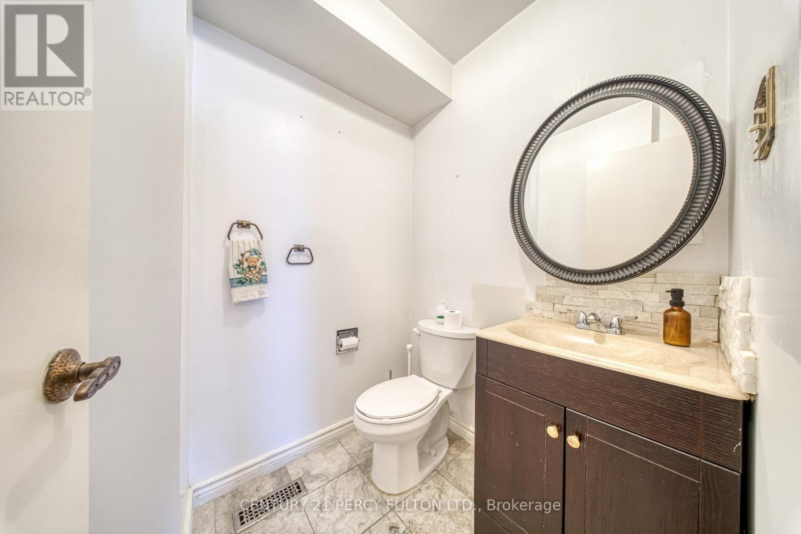 70 Millhouse Crescent, Toronto, Ontario  M1B 2E3 - Photo 8 - E12896776