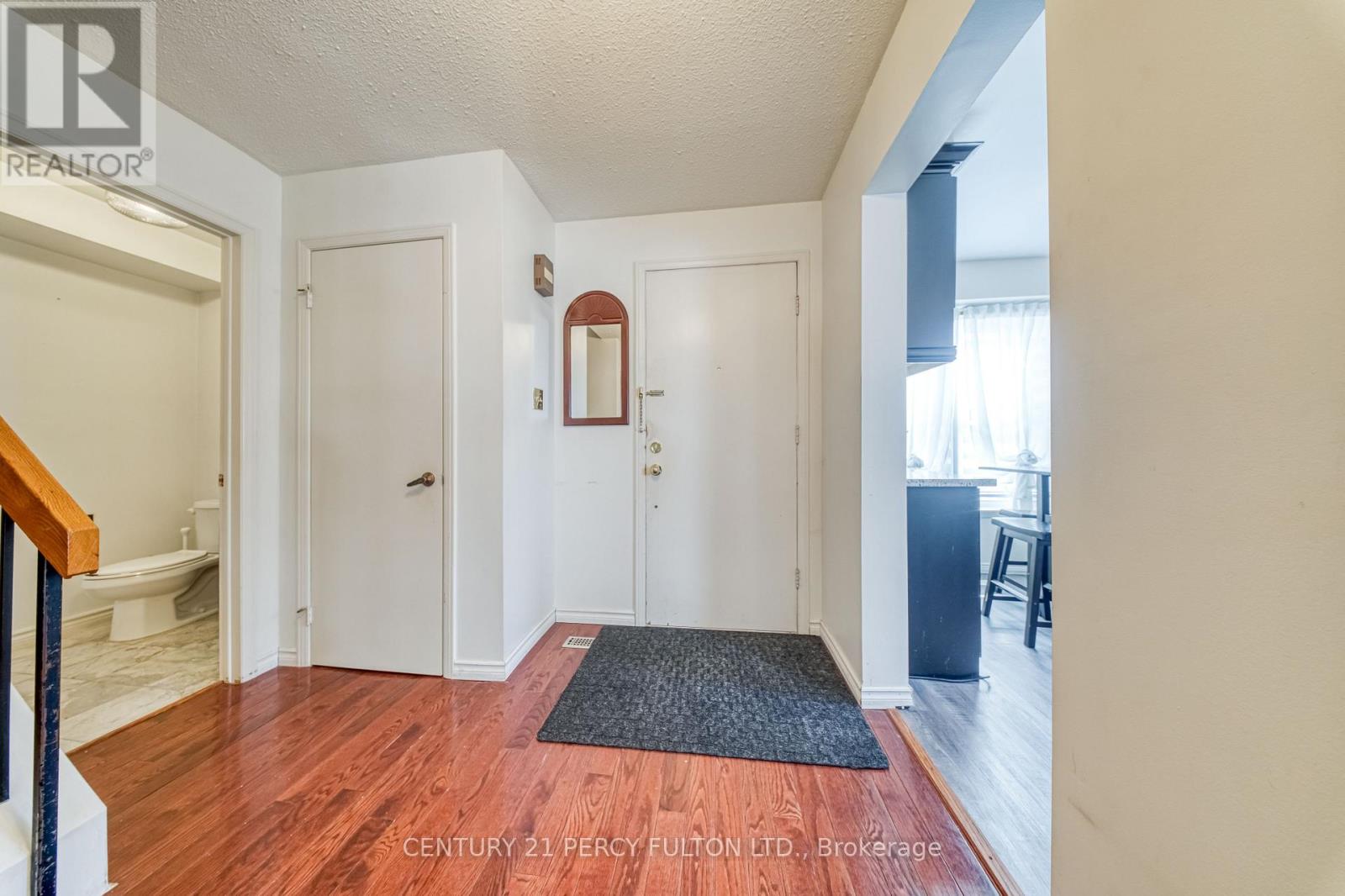 70 Millhouse Crescent, Toronto, Ontario  M1B 2E3 - Photo 2 - E12896776