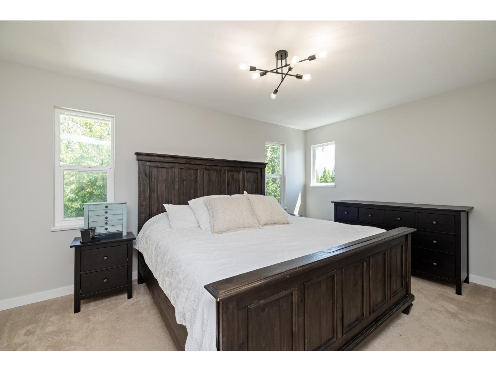 45257 Raven Place, Sardis West Vedder, Chilliwack, British Columbia  V2R 2X1 - Photo 21 - R3077204