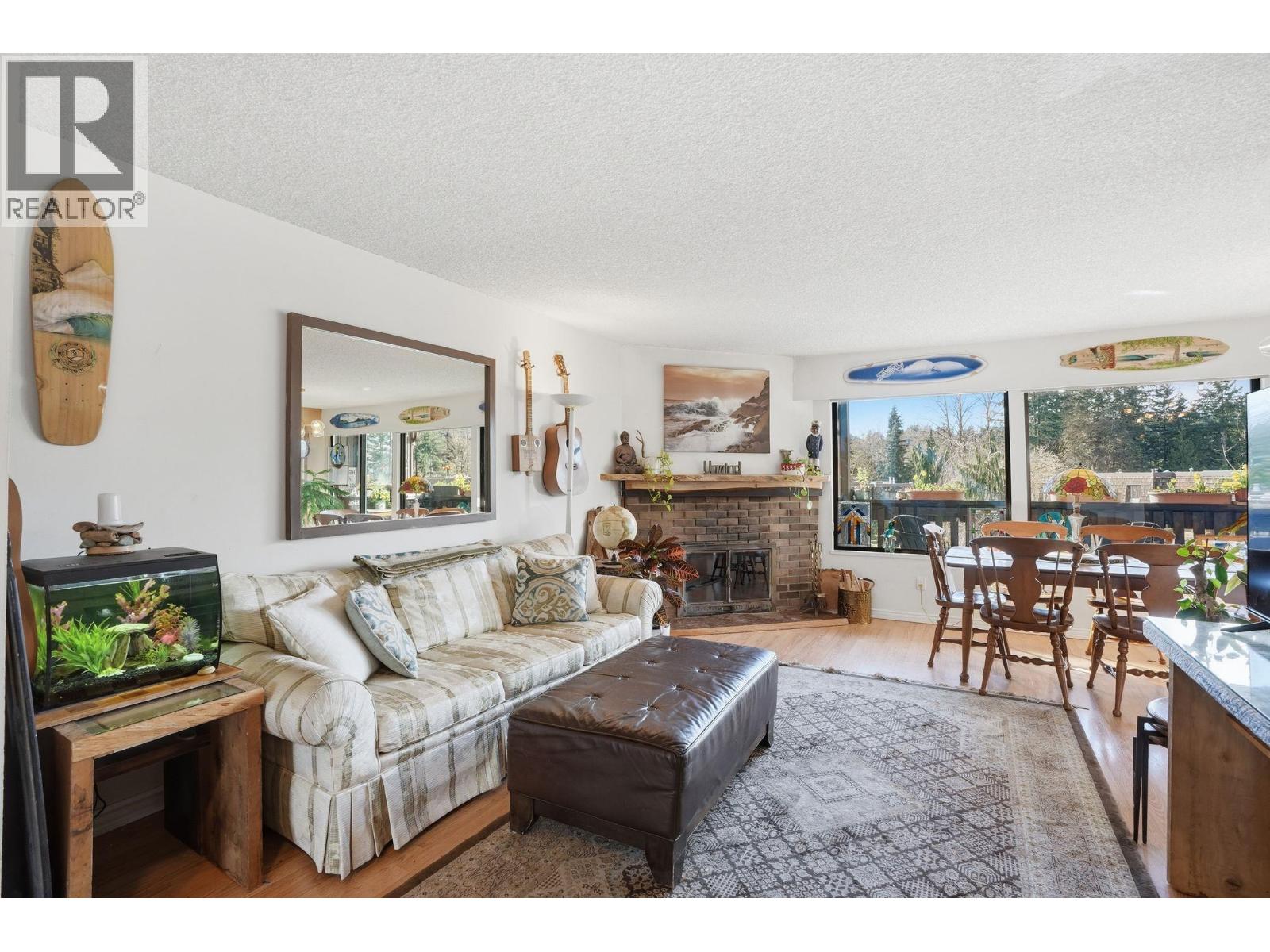 1021 Old Lillooet Road, North Vancouver, British Columbia  V7J 3H6 - Photo 4 - R3106067