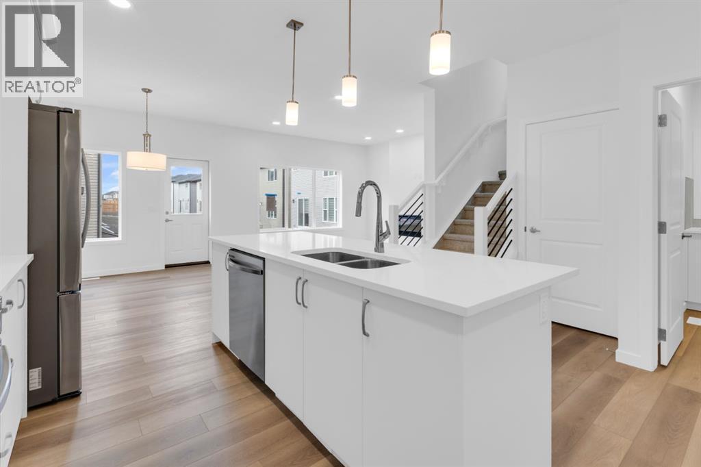 449 Savanna Landing NE, Calgary, Alberta  T3J 5T2 - Photo 8 - A2268351