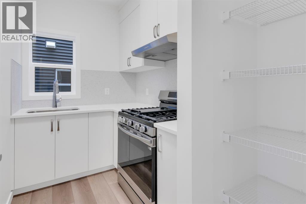 449 Savanna Landing NE, Calgary, Alberta  T3J 5T2 - Photo 9 - A2268351