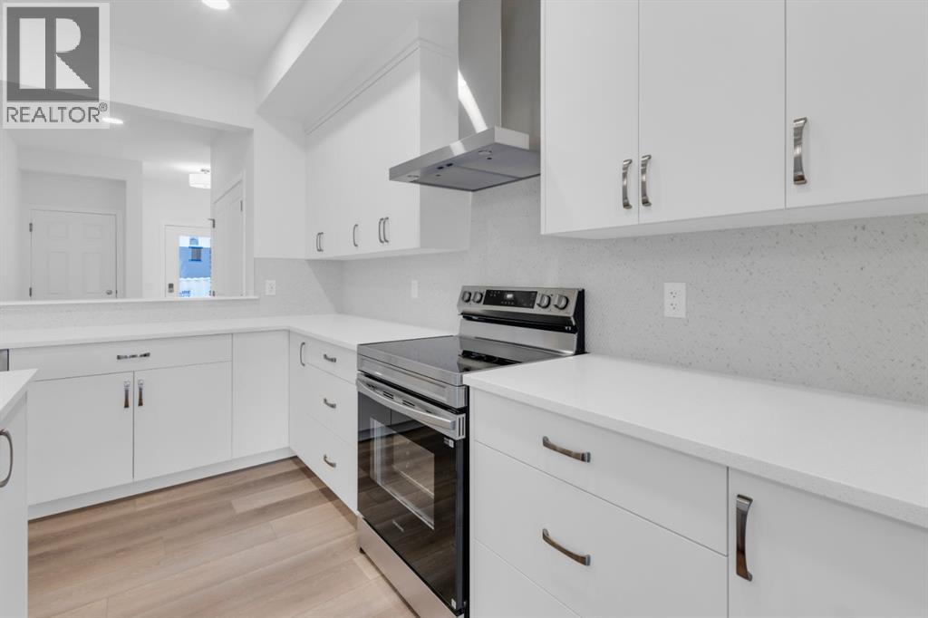 449 Savanna Landing NE, Calgary, Alberta  T3J 5T2 - Photo 7 - A2268351