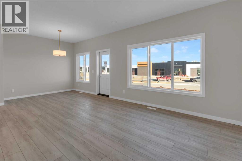 52 Lewisburg Close NE, Calgary, Alberta  T3P 2N4 - Photo 11 - A2284188