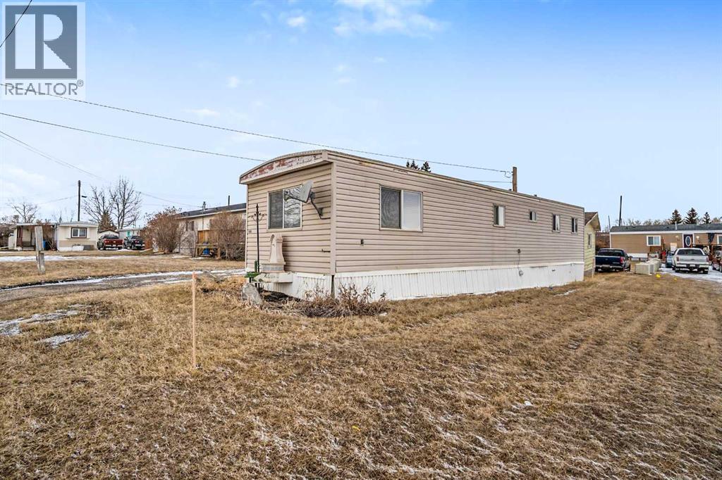 804 Center Street, Carstairs, Alberta  T0M 0N0 - Photo 2 - A2295628