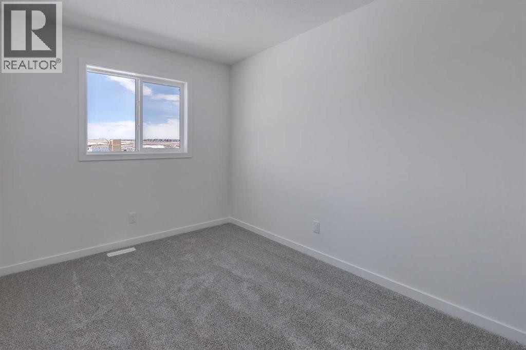 47 Lewisburg Manor NE, Calgary, Alberta  T3P 2N7 - Photo 20 - A2301813