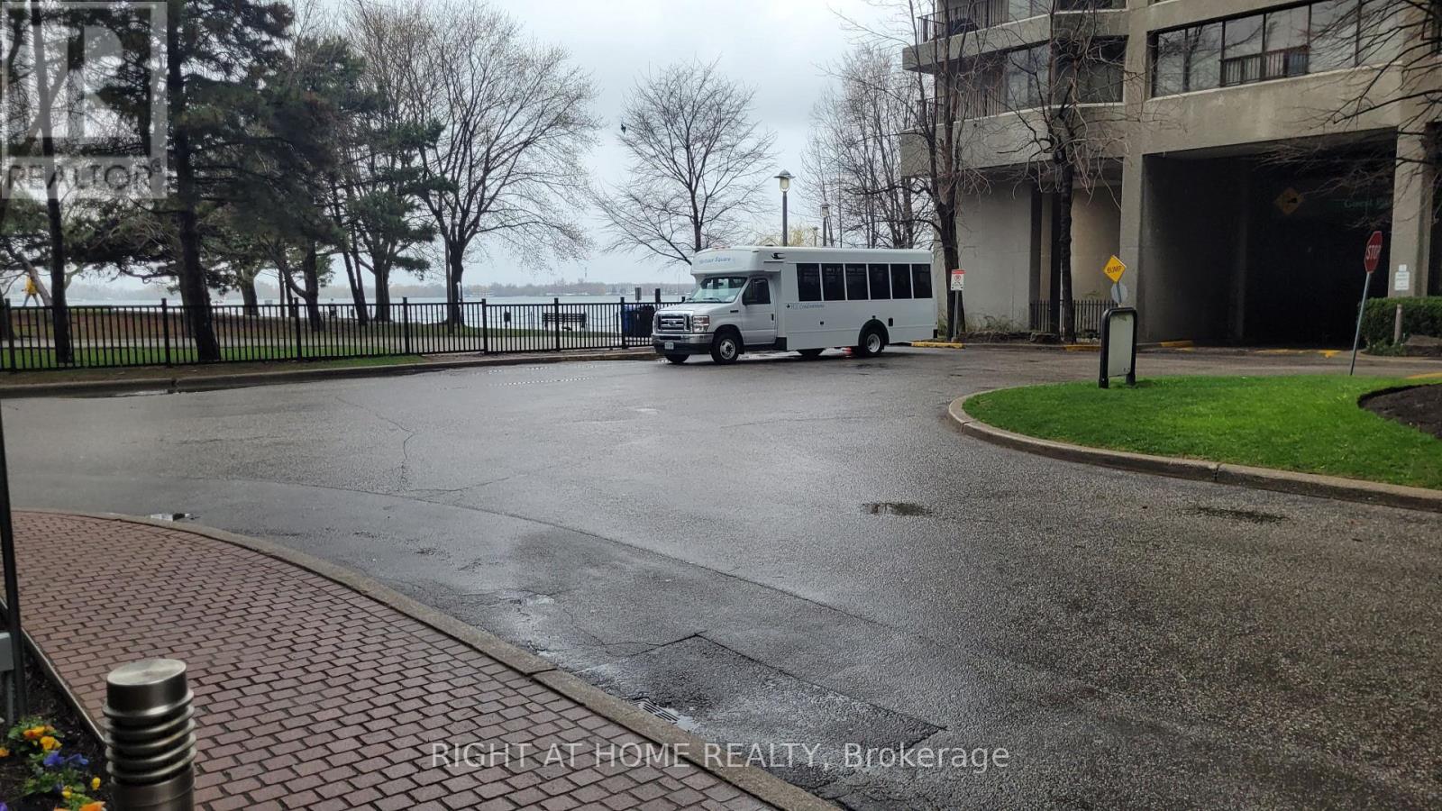 1803 - 33 Harbour Square, Toronto, Ontario  M5J 2G2 - Photo 22 - C13046080