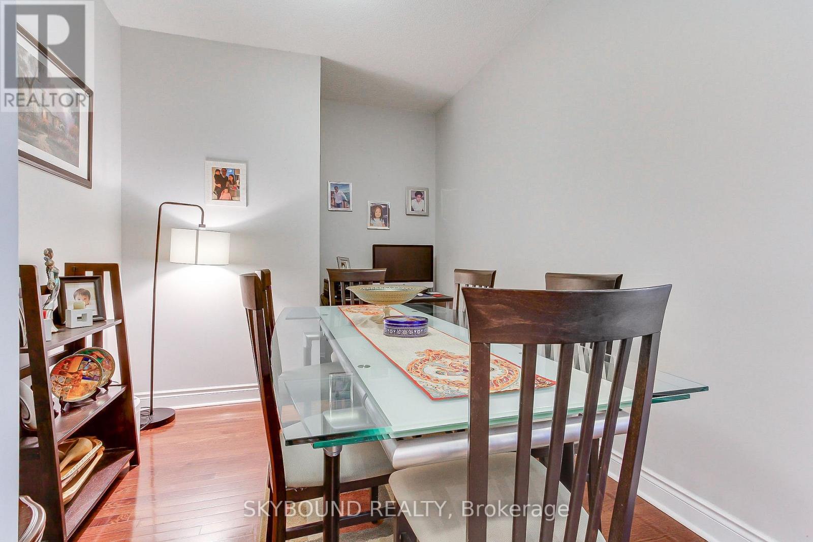 1006 - 1900 Lake Shore Boulevard W, Toronto, Ontario  M6S 1A4 - Photo 10 - W12729512