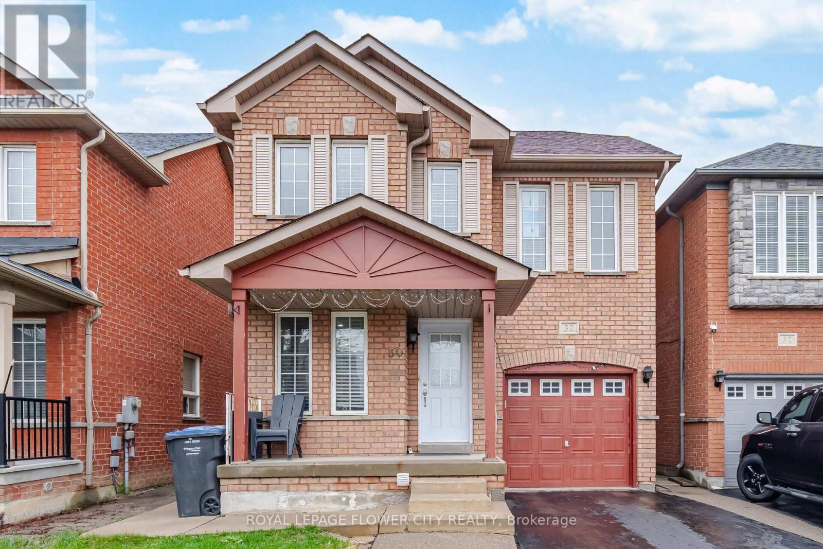 30 RIDGEFIELD COURT, Brampton, Ontario