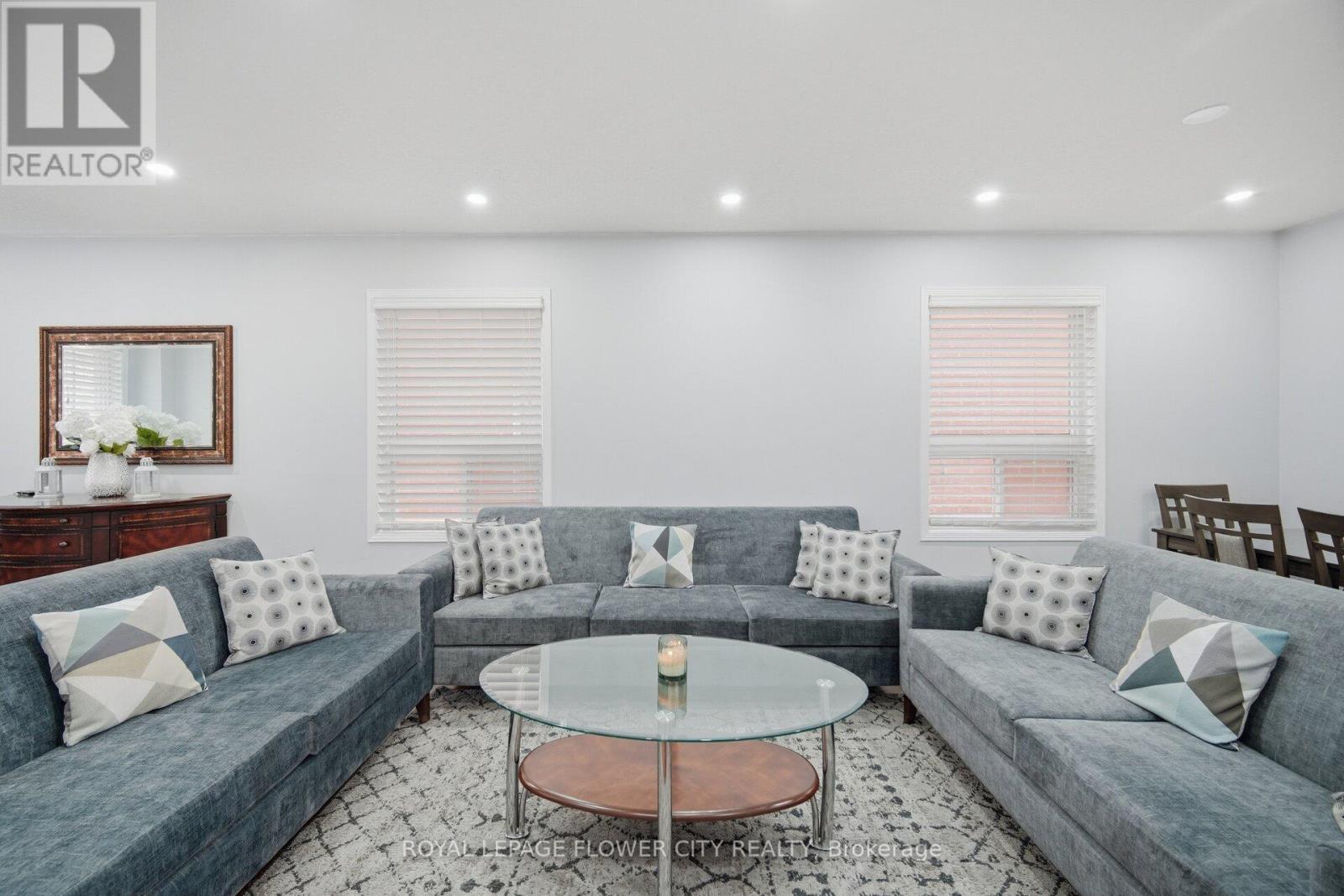 30 Ridgefield Court, Brampton, Ontario  L6P 1B4 - Photo 16 - W13046100