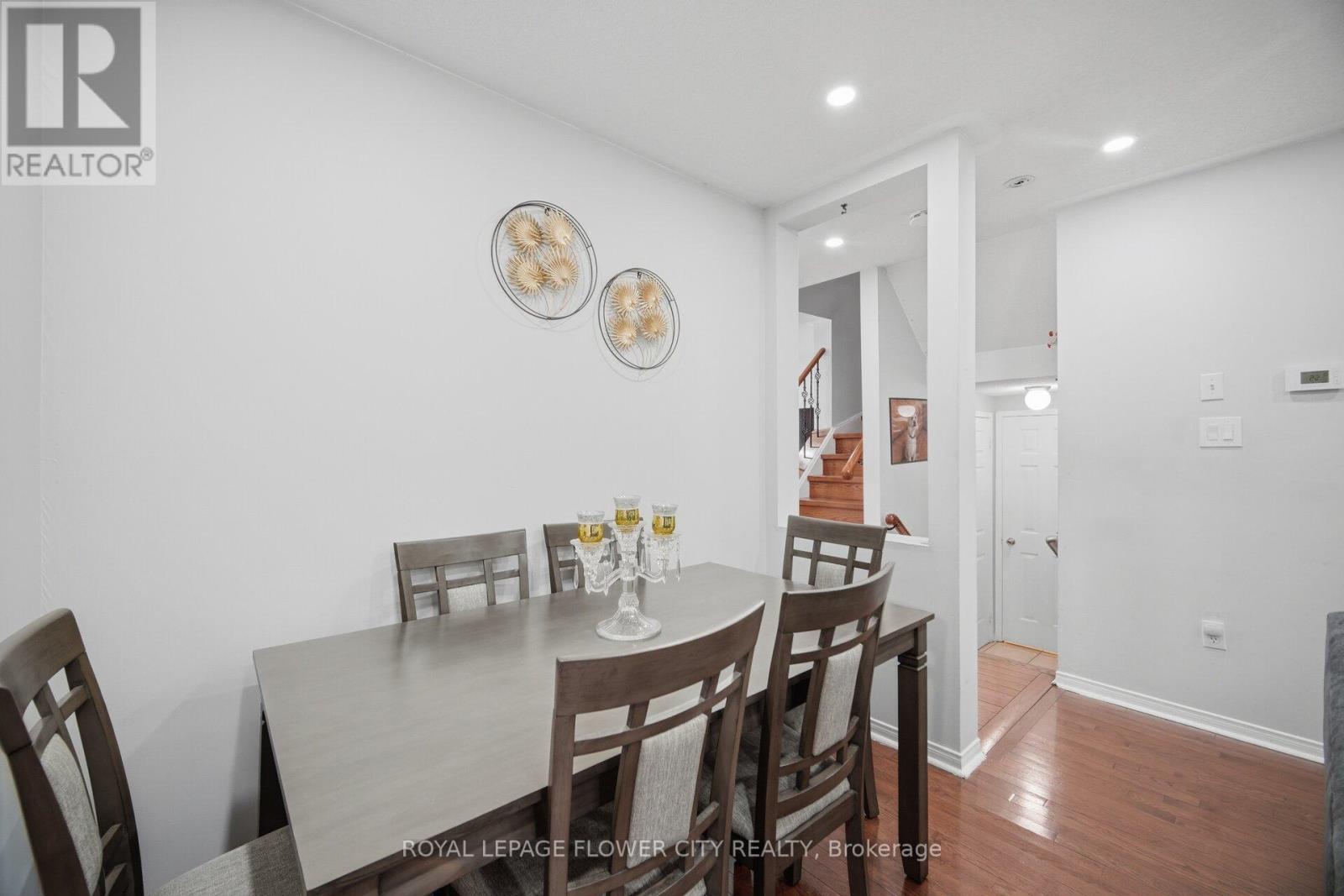 30 Ridgefield Court, Brampton, Ontario  L6P 1B4 - Photo 22 - W13046100