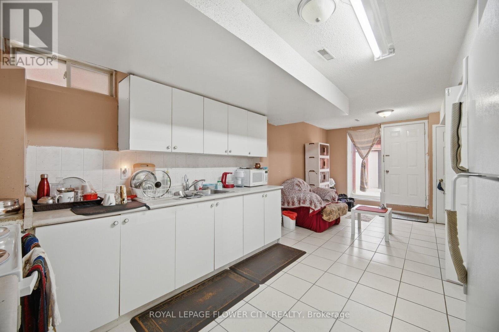 30 Ridgefield Court, Brampton, Ontario  L6P 1B4 - Photo 46 - W13046100