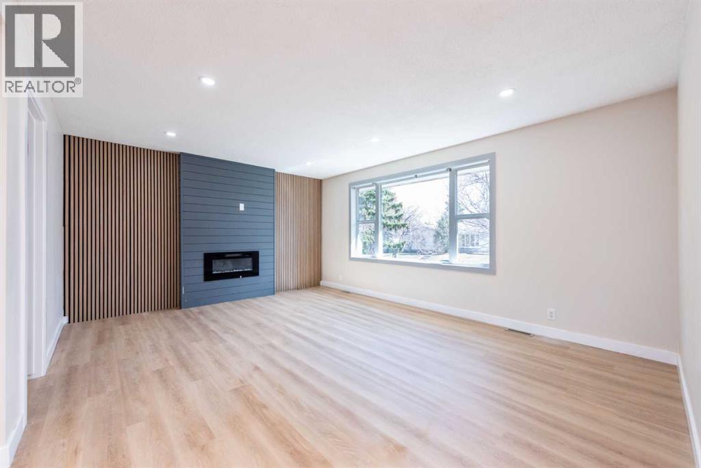 46 Marbrooke Circle NE, Calgary, Alberta  T2A 2W4 - Photo 5 - A2304802