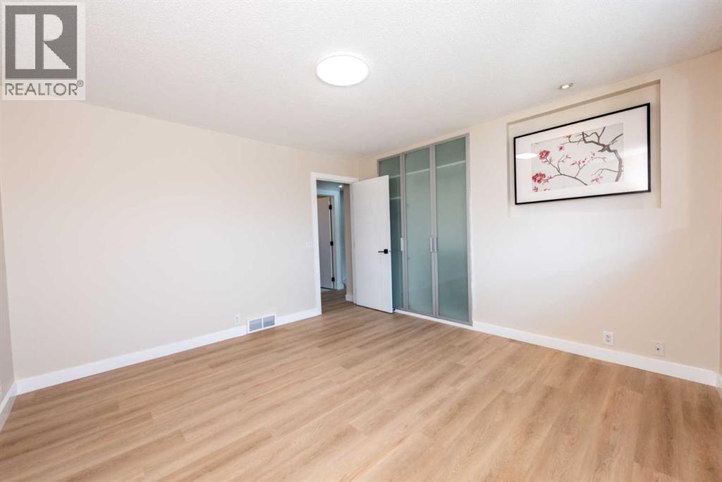 46 Marbrooke Circle NE, Calgary, Alberta  T2A 2W4 - Photo 15 - A2304802