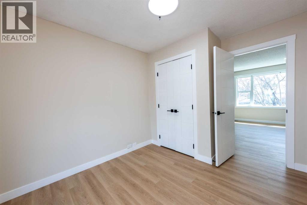 46 Marbrooke Circle NE, Calgary, Alberta  T2A 2W4 - Photo 9 - A2304802