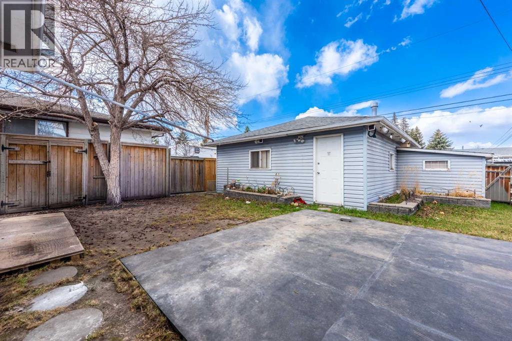 46 Marbrooke Circle NE, Calgary, Alberta  T2A 2W4 - Photo 30 - A2304802