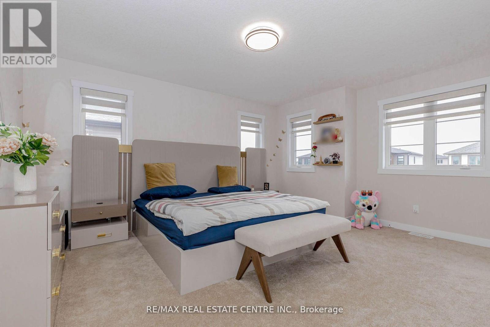 8 Moon Crescent, Cambridge, Ontario  N1S 0C4 - Photo 25 - X13046104