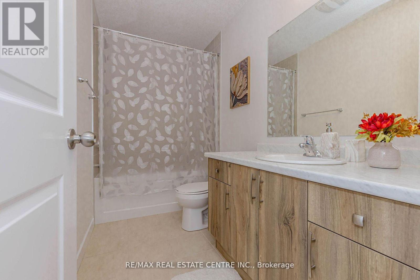 8 Moon Crescent, Cambridge, Ontario  N1S 0C4 - Photo 31 - X13046104