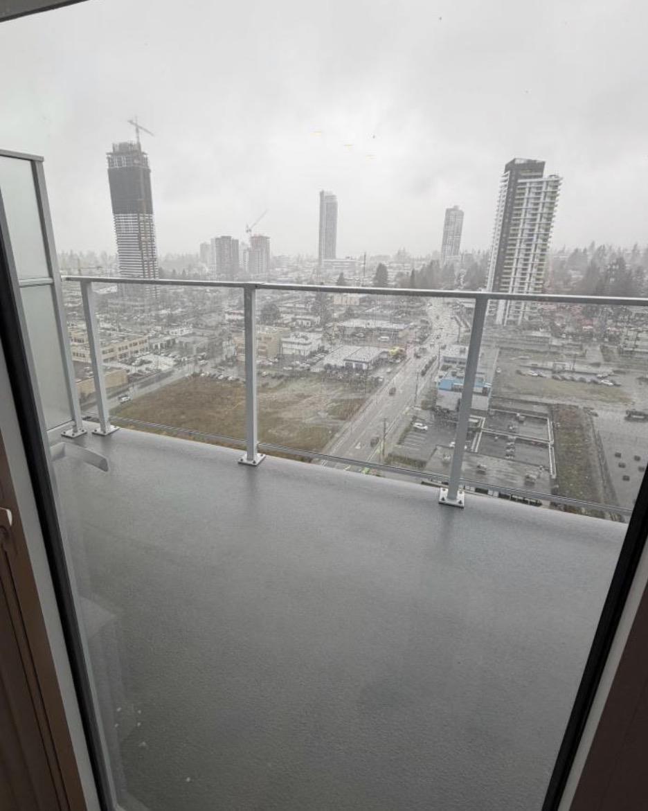 3001 13738 Central Avenue, Surrey, British Columbia  V3T 0X5 - Photo 3 - R3115863