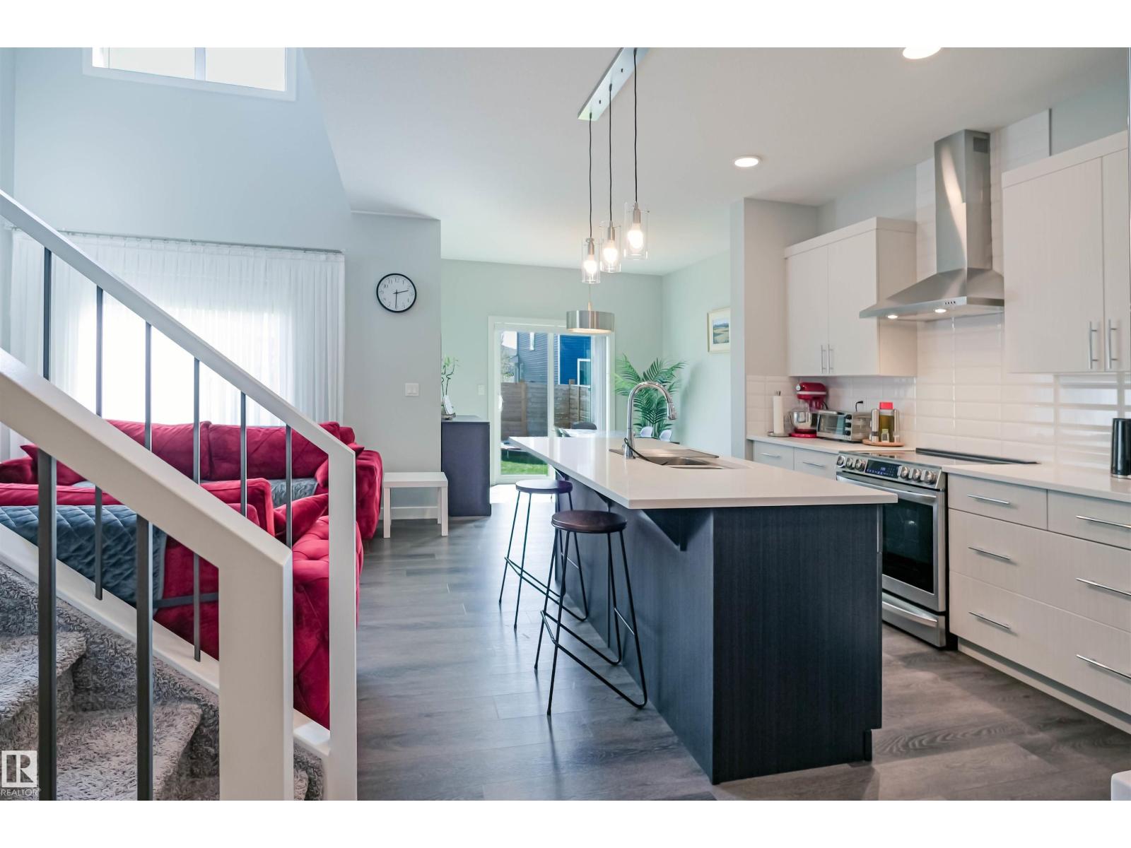 111 Kingsbury Ci, Spruce Grove, Alberta  T7X 0C9 - Photo 5 - E4484295