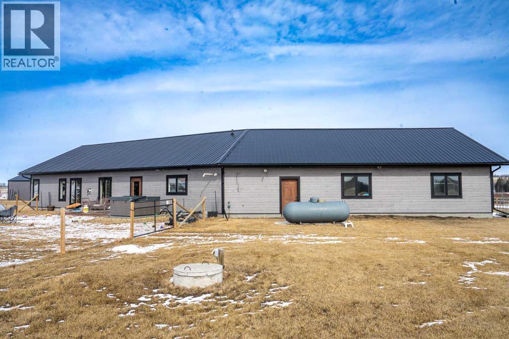 433002 Range Road 24, Rural Ponoka County, Alberta  T0C 2J0 - Photo 7 - A2295104