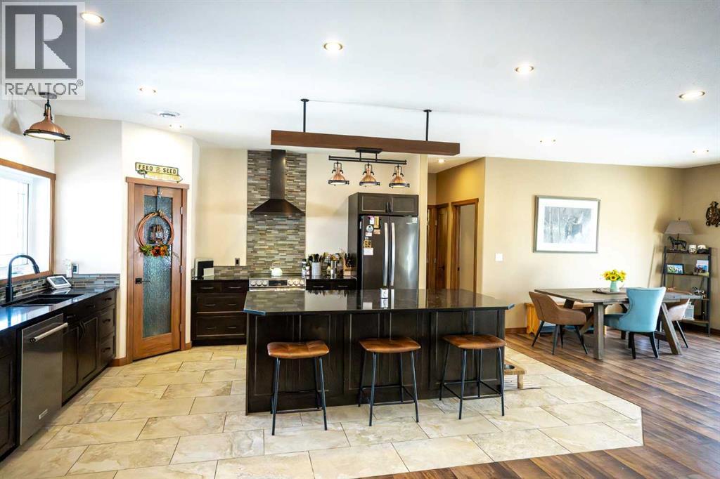 433002 Range Road 24, Rural Ponoka County, Alberta  T0C 2J0 - Photo 9 - A2295104