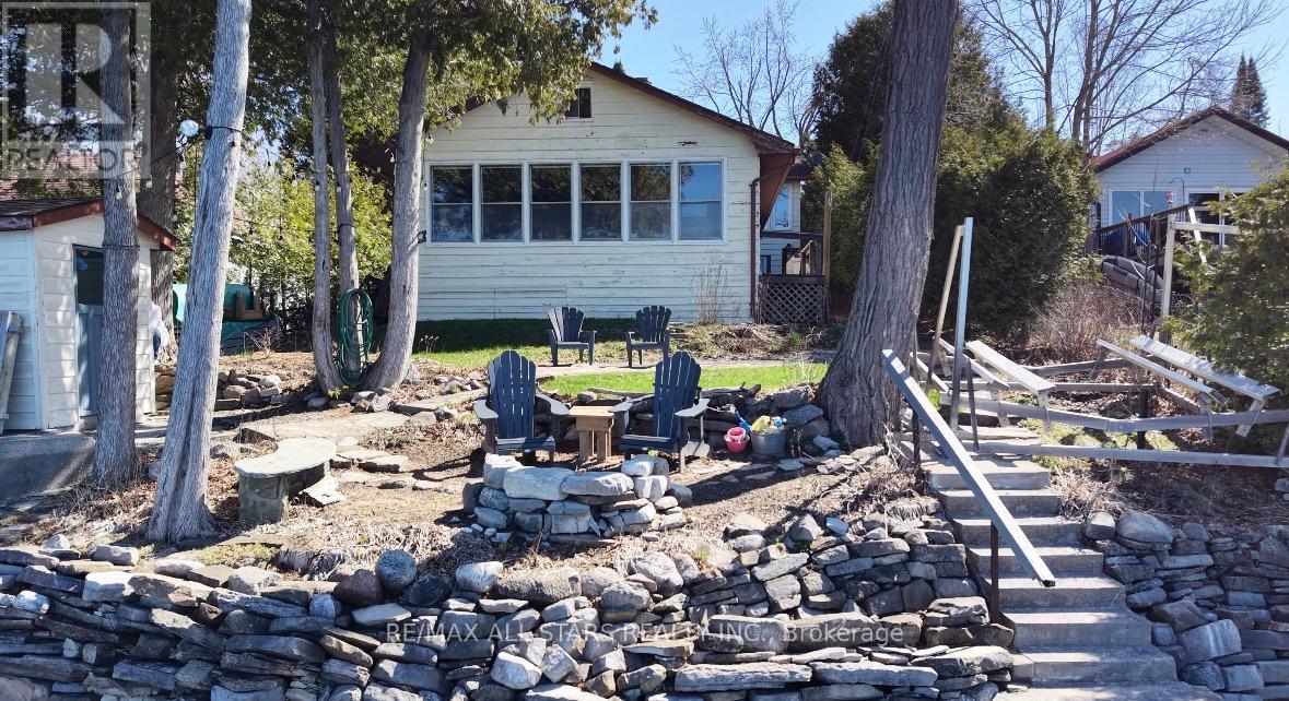 393 Hillside Drive, Kawartha Lakes, Ontario  K0M 1C0 - Photo 4 - X12908596