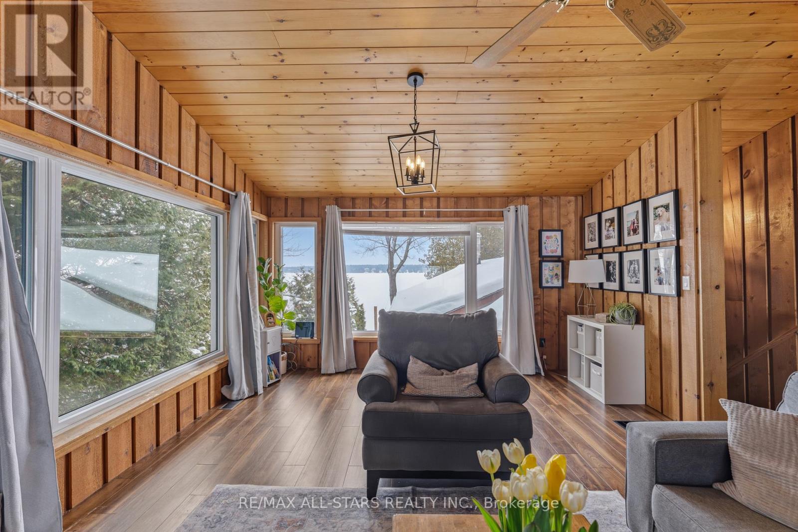 393 Hillside Drive, Kawartha Lakes, Ontario  K0M 1C0 - Photo 7 - X12908596