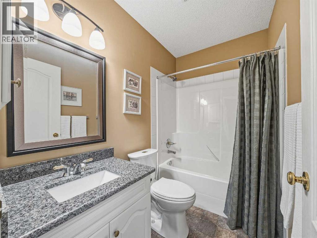 84 Sierra Morena Landing SW, Calgary, Alberta  T3H 4K3 - Photo 33 - A2291279