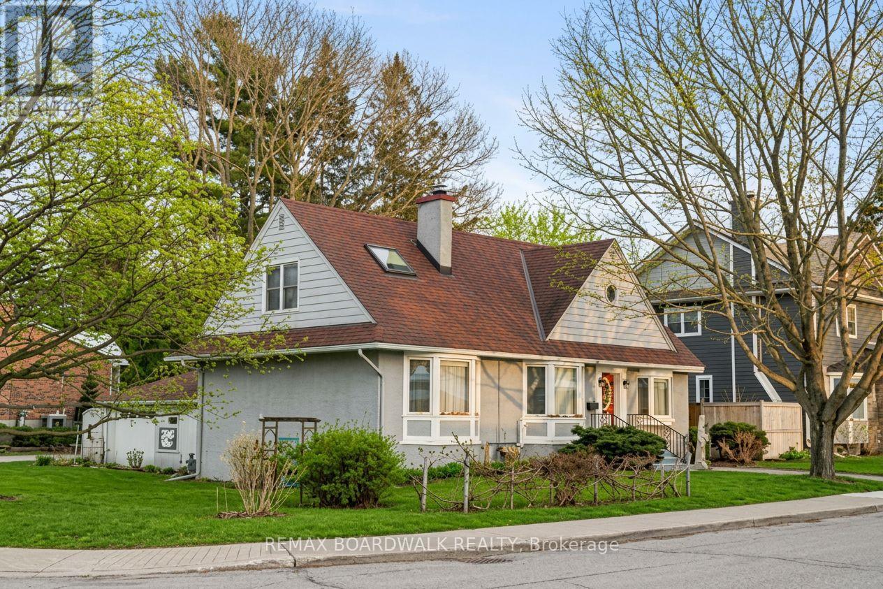 961 Kingsmere Avenue, Ottawa, Ontario  K2A 3K3 - Photo 2 - X12815582