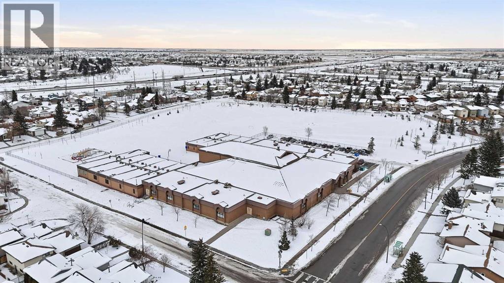151 Templevale Place Ne, Calgary, Alberta  T1Y 4V6 - Photo 31 - A2297380
