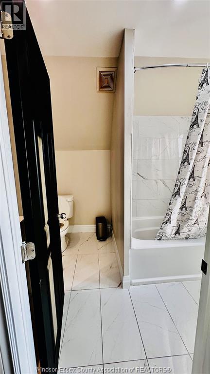 859 Pierre Avenue, Windsor, Ontario  N9A 2K9 - Photo 40 - 26008033