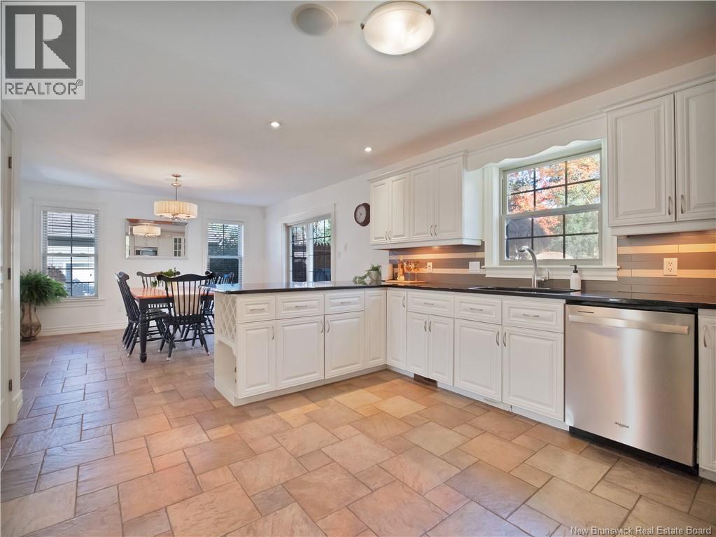 94 Du Golf, Dieppe, New Brunswick  E1A 8J6 - Photo 18 - NB131631