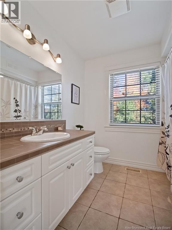 94 Du Golf, Dieppe, New Brunswick  E1A 8J6 - Photo 28 - NB131631