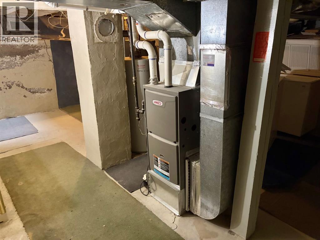 810 12a Street N, Lethbridge, Alberta  T1H 2K5 - Photo 15 - A2304965