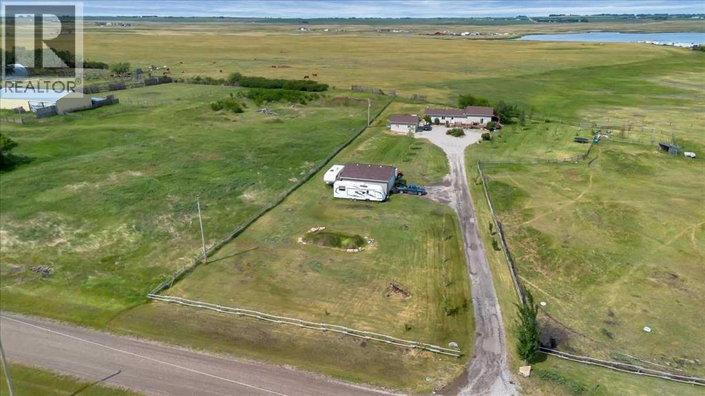 233076 Range Road 245, Rural Wheatland County, Alberta  T1P 1J6 - Photo 2 - A2303772