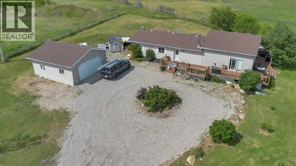 233076 Range Road 245, Rural Wheatland County, Alberta  T1P 1J6 - Photo 5 - A2303772